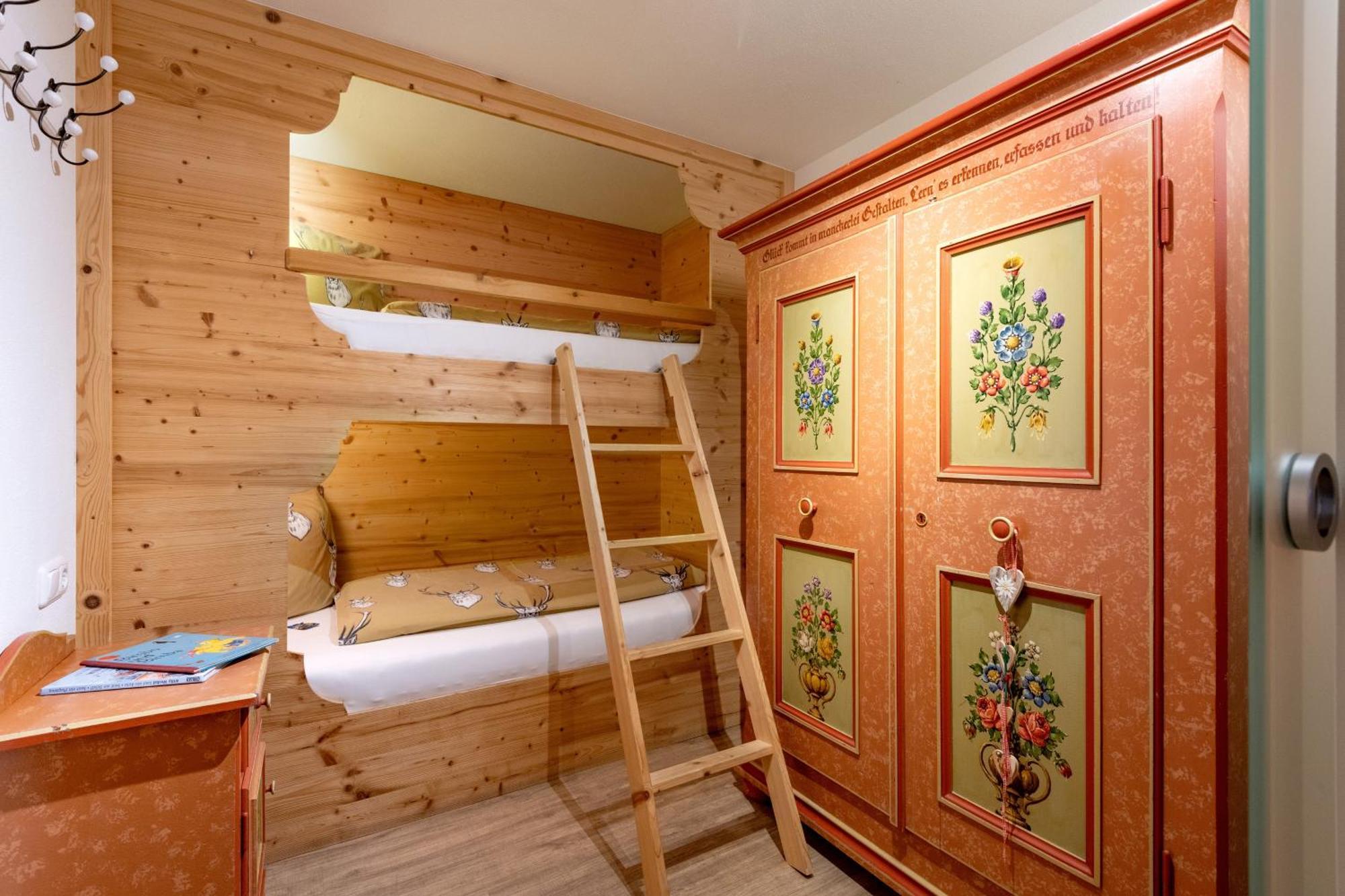 Narzenhof Wellness Chalets, Familien & Luxus Apartments Am Bauernhof ซางค์ท โยฮันน์ อิน ทิโรล ภายนอก รูปภาพ